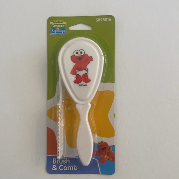 NWT Sesame Street Baby Elmo Cookie Monster Comb Brush Set 3 Pack Red White Blue - Picture 3 of 9